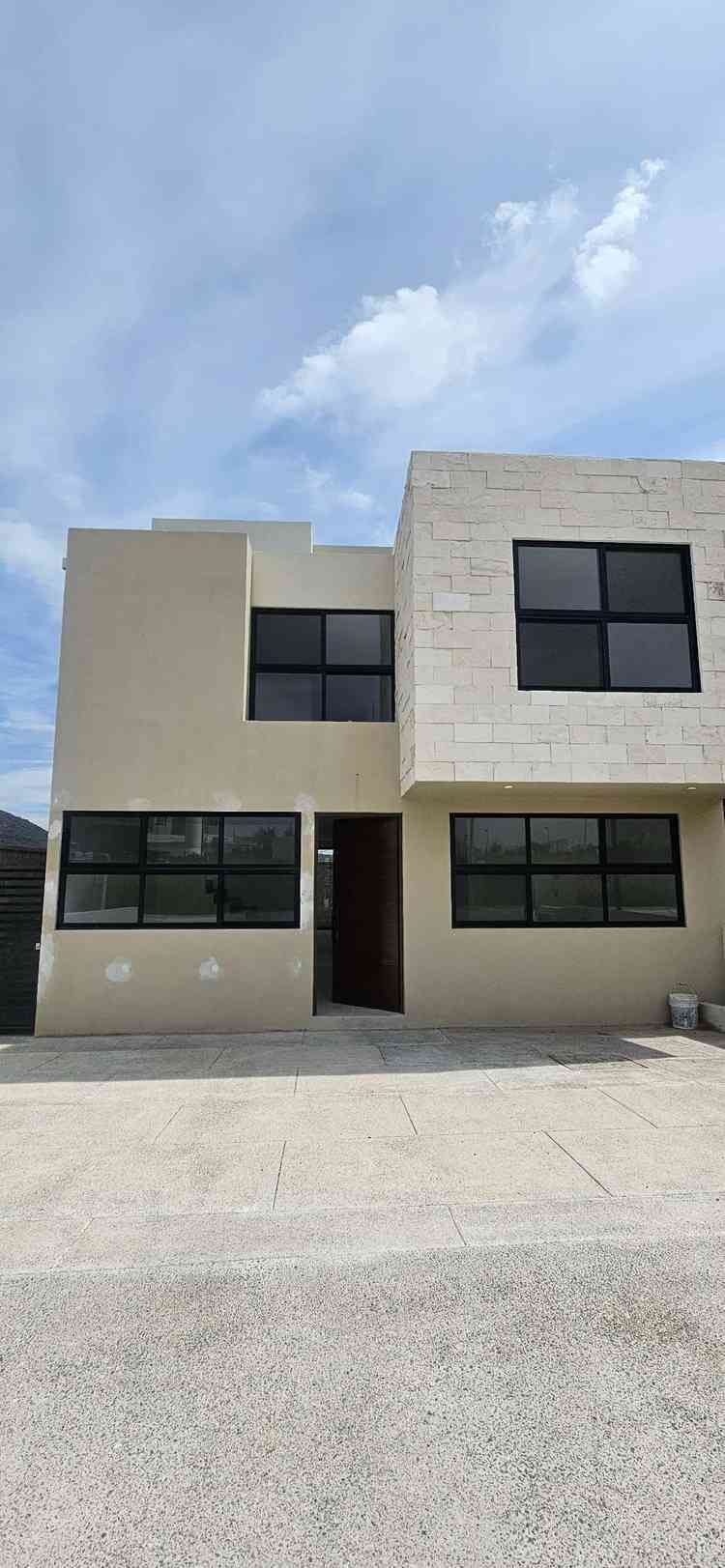 casa en venta boulevard jurica la campana juriquilla queretaro queretaro pugCbcj
